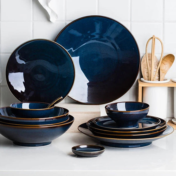 Deep blue ceramic dinnerware set by 𝕄𝕔 𝕋𝕙𝕖 𝔹𝕝𝕒𝕔𝕜 𝔻𝕚𝕒𝕞𝕠𝕟�