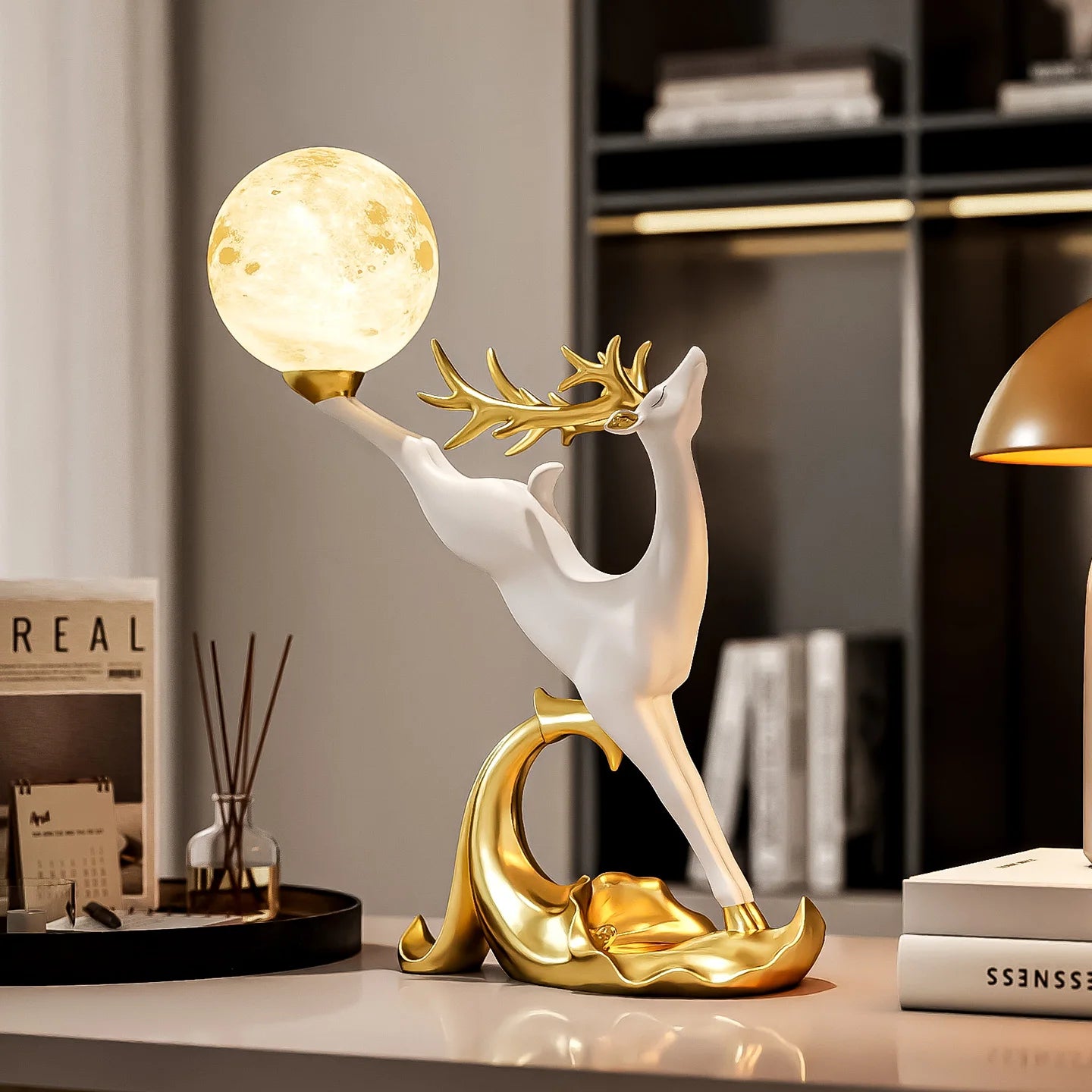 Nordic Luxury Home Decor Deer Figurine by 𝕄𝕔 𝕋𝕙𝕖 𝔹𝕝𝕒𝕔𝕜 𝔻𝕚𝕒𝕞𝕠�