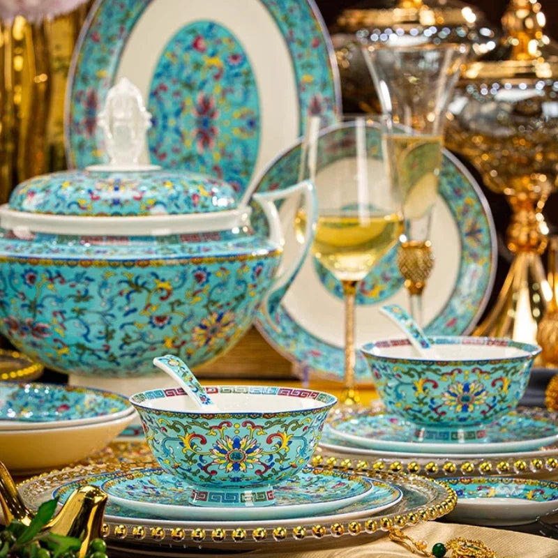 Luxury wedding dinnerware set by šš® ššš š¹šššš š»šššš šļæ½
