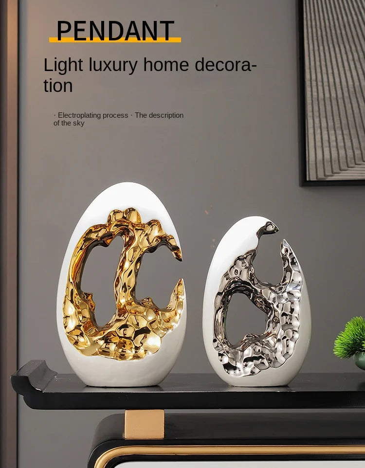 Gold figurines from 𝕄𝕮 𝕋𝕙𝕖 𝔹𝕝𝕒𝕔𝕜 𝔻𝕚𝕒𝕞𝕠𝕟𝕕,