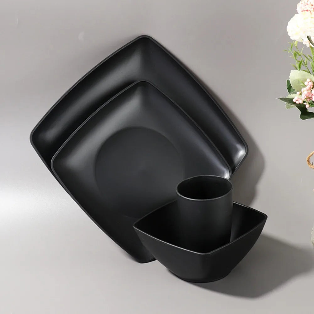 16-piece plastic dinnerware set by 𝕄𝕔 𝕋𝕙𝕖 𝔹𝕝𝕒𝕔𝕜 𝔻𝕚𝕒𝕞𝕠𝕟�