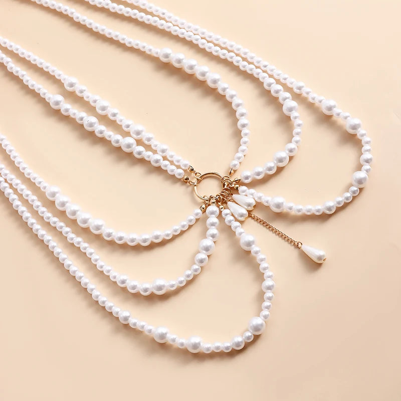 Multilayer pearl waist chain for women by 𝕄𝕮 𝕋𝕙𝕖 𝔹𝕝𝕒𝕔𝕜 𝔻𝕚𝕒𝕞𝕠�