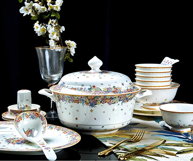 Set of 50 porcelain dinnerware pieces with star design by 𝕄𝕮 𝕋𝕙𝕖 𝔹𝕝𝕒𝕔𝕜 𝔻𝕚𝕒𝕞�