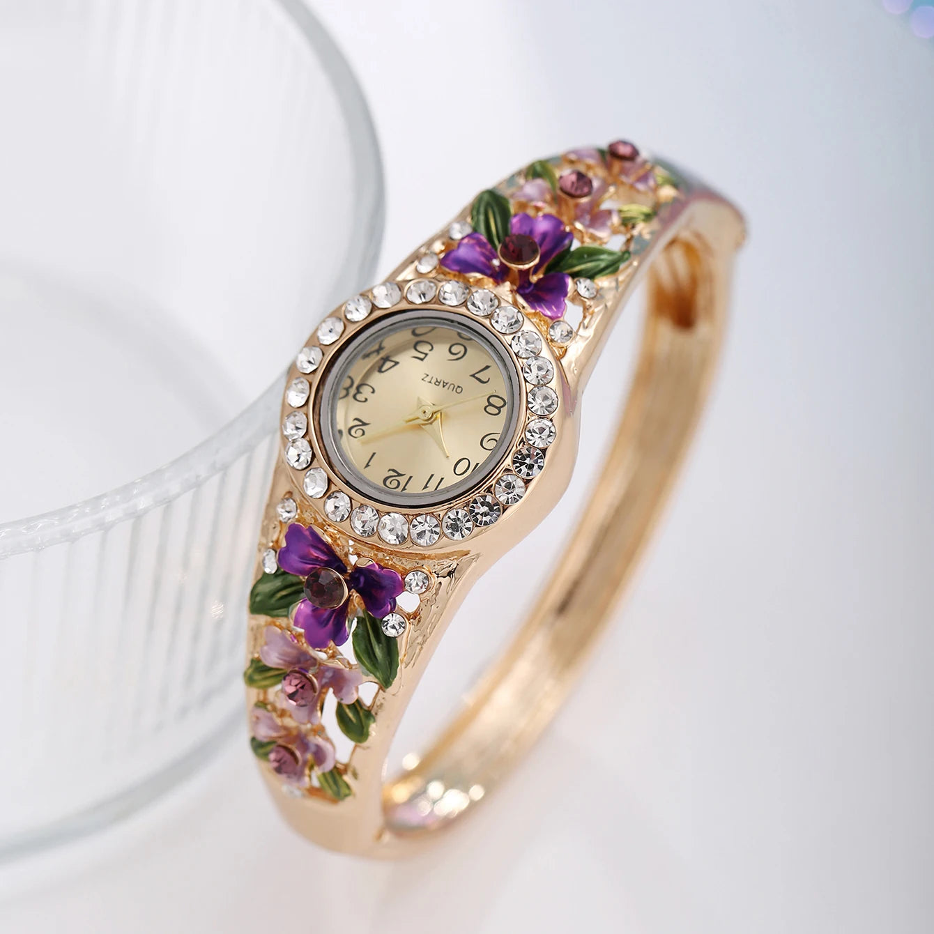 3D flower women's alloy jewelry bracelet watch from 𝕄𝕔 𝕋𝕙𝕖 𝔹𝕝𝕒𝕔𝕜 𝔻𝕚𝕒𝕞𝕠�