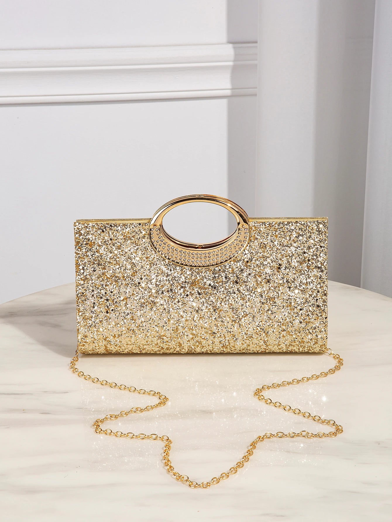 Elegant black leather handbag by 𝕄𝕔 𝕋𝕙𝕖 𝔹𝕝𝕒𝕔𝕜 𝔻𝕚𝕒𝕞𝕠𝕟𝕕