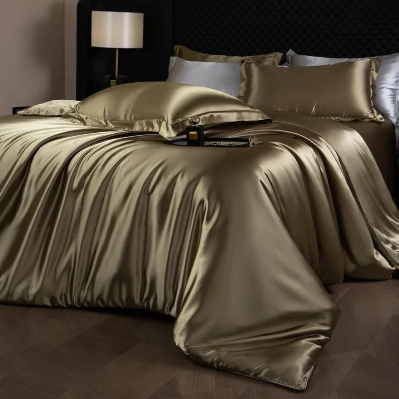 Luxury satin bedding set by ๐๐ ๐๐๐ ๐น๐๐๐๐ ๐ป๐๐๐๐ ๐๐
