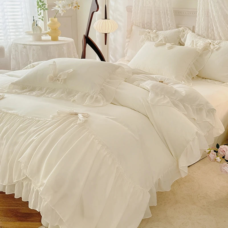 3-piece white bedding set with ruffle duvet cover by ๐๐ ๐๐๐ ๐น๐๐๐๐ ๐ป๐๐๐๐