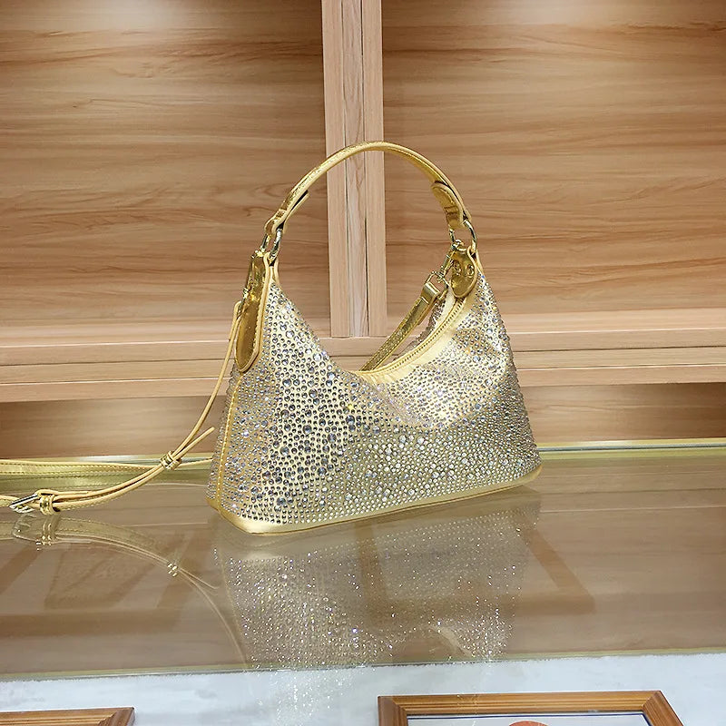 Women’s shiny evening handbag by 𝕄𝕔 𝕋𝕙𝕖 𝔹𝕝𝕒𝕔𝕜 𝔻𝕚𝕒𝕞𝕠𝕟�