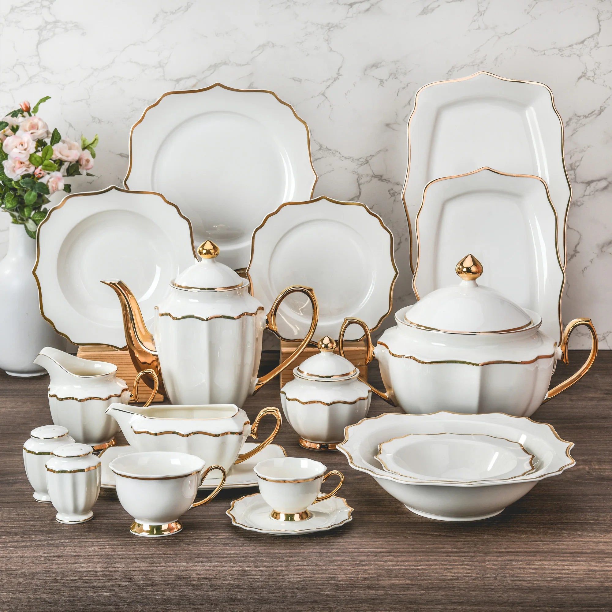 Luxury porcelain dinnerware set by 𝕄𝕔 𝕋𝕙𝕖 𝔹𝕝𝕒𝕔𝕜 𝔻𝕚𝕒𝕞𝕠𝕟�