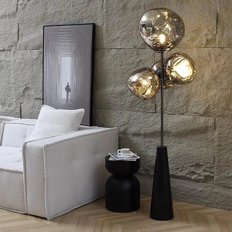 Luxury-simplified floor lamp from 𝕄𝕔 𝕋𝕙𝕖 𝔹𝕝𝕒𝕔𝕜 𝔻𝕚𝕒𝕞𝕠𝕟�