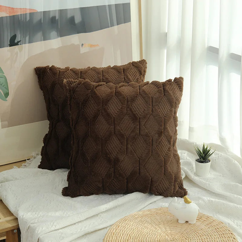 Soft plush short wool velvet decorative pillow cover from ๐๐ ๐๐๐ ๐น๐๐๐๐ ๐ป๐๐๐๐ ๏ฟฝ