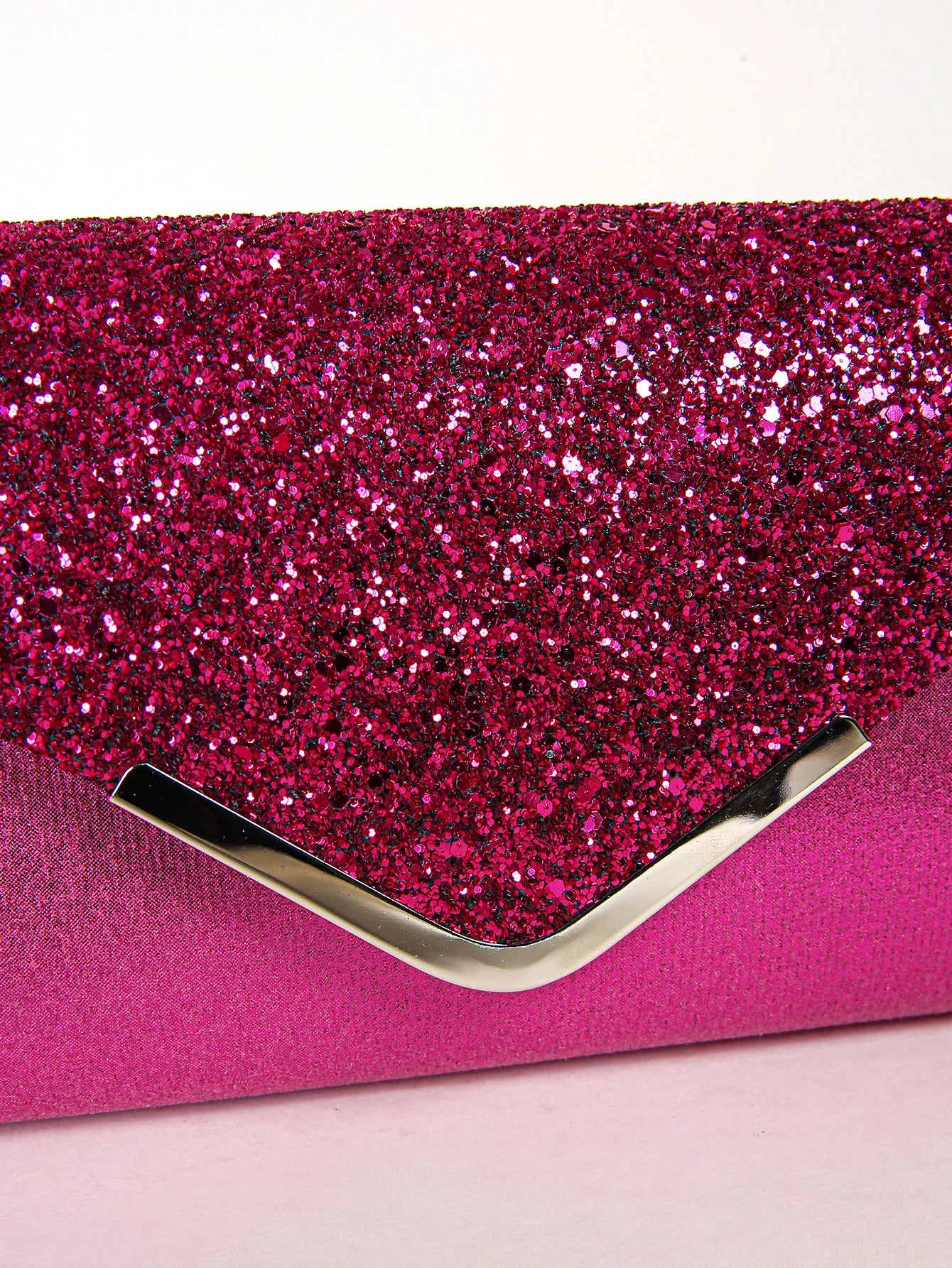 Women evening envelope handbag with sequins, chain strap, and clutch design from Mohammad Collection, perfect for parties.
