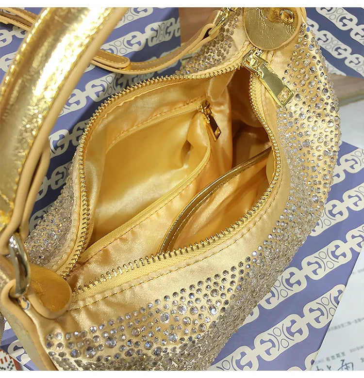 Women’s shiny evening handbag by 𝕄𝕔 𝕋𝕙𝕖 𝔹𝕝𝕒𝕔𝕜 𝔻𝕚𝕒𝕞𝕠𝕟�