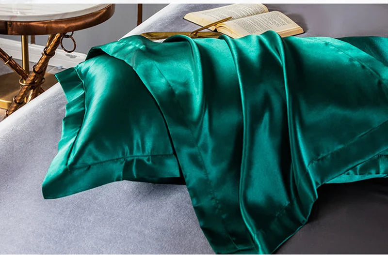 Luxury Mulberry silky bedding set with satin duvet cover and sheets, soft skin-friendly bedsheets from 𝕄𝕔 𝕋𝕙𝕖 𝔹𝕝𝕒𝕔𝕜 𝔻𝕚�