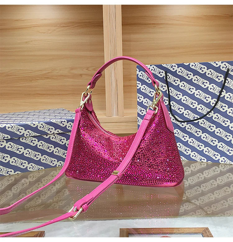 Women’s shiny evening handbag by 𝕄𝕔 𝕋𝕙𝕖 𝔹𝕝𝕒𝕔𝕜 𝔻𝕚𝕒𝕞𝕠𝕟�