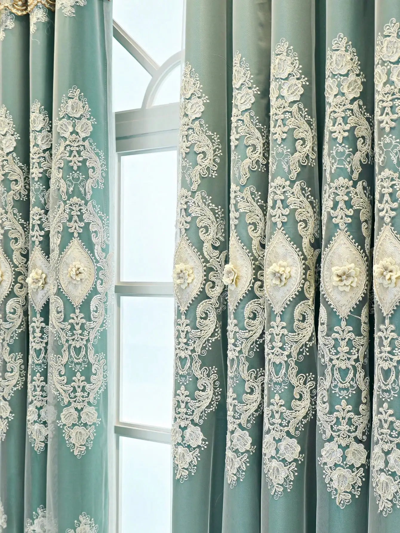 Luxury vintage-style embroidered curtains from 𝕄𝕔 𝕋𝕙𝕖 𝔹𝕝𝕒𝕔𝕜 𝔻𝕚𝕒𝕞𝕠𝕟�