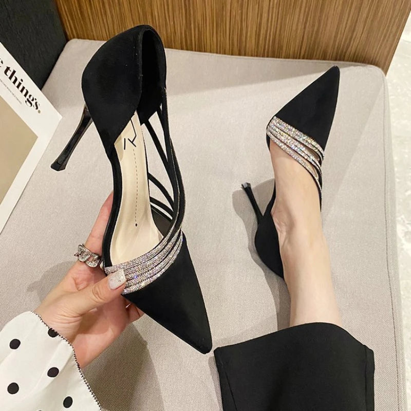 Elegant women’s high heels by 𝕄𝕔 𝕋𝕙𝕖 𝔹𝕝𝕒𝕔𝕜 𝔻𝕚𝕒𝕞𝕠𝕟�