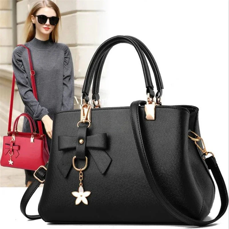 Women messenger bag by 𝕄𝕔 𝕋𝕙𝕖 𝔹𝕝𝕒𝕔𝕜 𝔻𝕚𝕒𝕞𝕠𝕟𝕕�