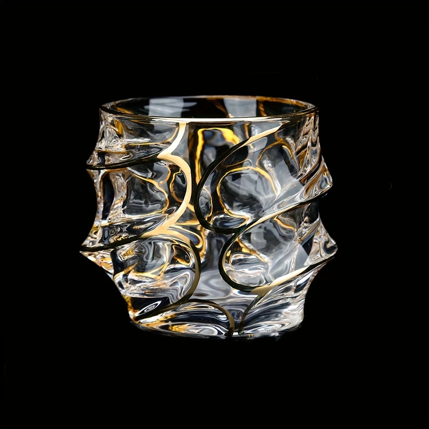 Golden line whiskey glass tumbler by 𝕄𝕔 𝕋𝕙𝕖 𝔹𝕝𝕒𝕔𝕜 𝔻𝕚𝕒𝕞𝕠𝕟�