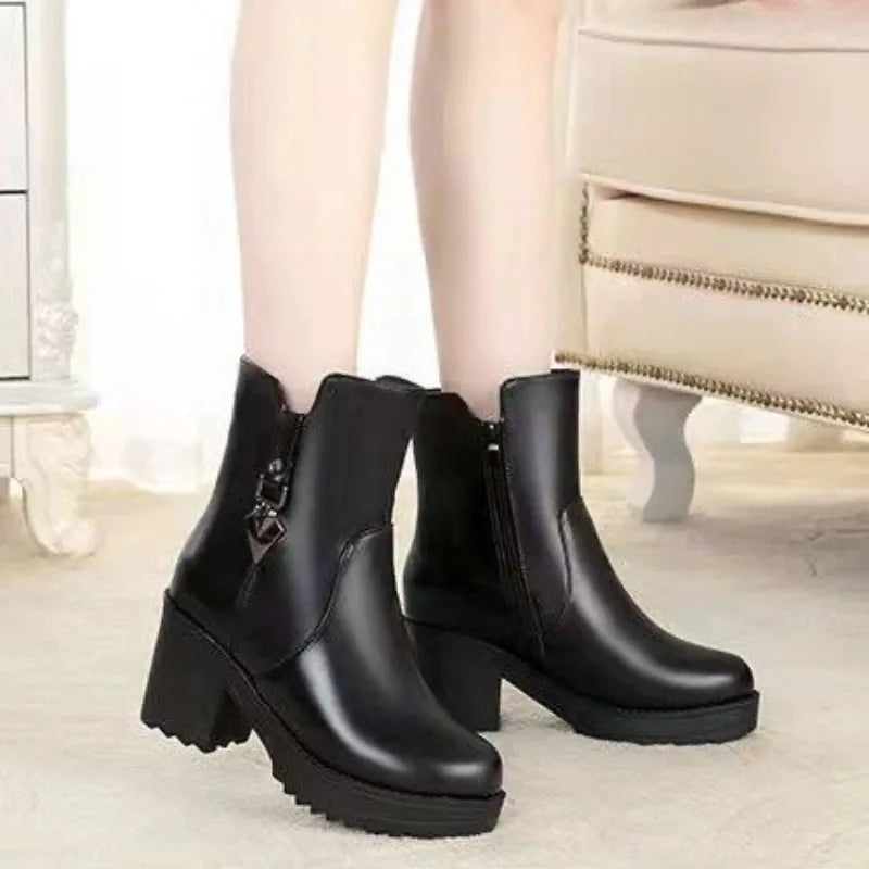 Luxury women's winter leather boots with high heels, casual fashion design, from 𝕸𝖔𝖍𝖆𝖒𝖒𝖆𝖉 ♛ 𝕮𝖔𝖑𝖑𝖊𝖈