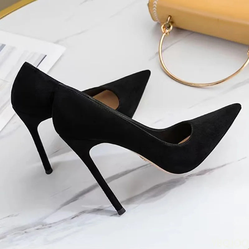 Black high heels women's shoes from 𝕄𝕔 𝕋𝕙𝕖 𝔹𝕝𝕒𝕔𝕜 𝔻𝕚𝕒𝕞𝕠𝕟�