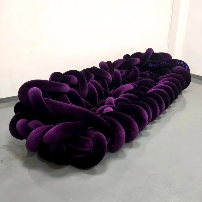 High-end 𝕄𝕔 𝕋𝕙𝕖 𝔹𝕝𝕒𝕔𝕜 𝔻𝕚𝕒𝕞𝕠𝕟𝕕 sectional sofa with