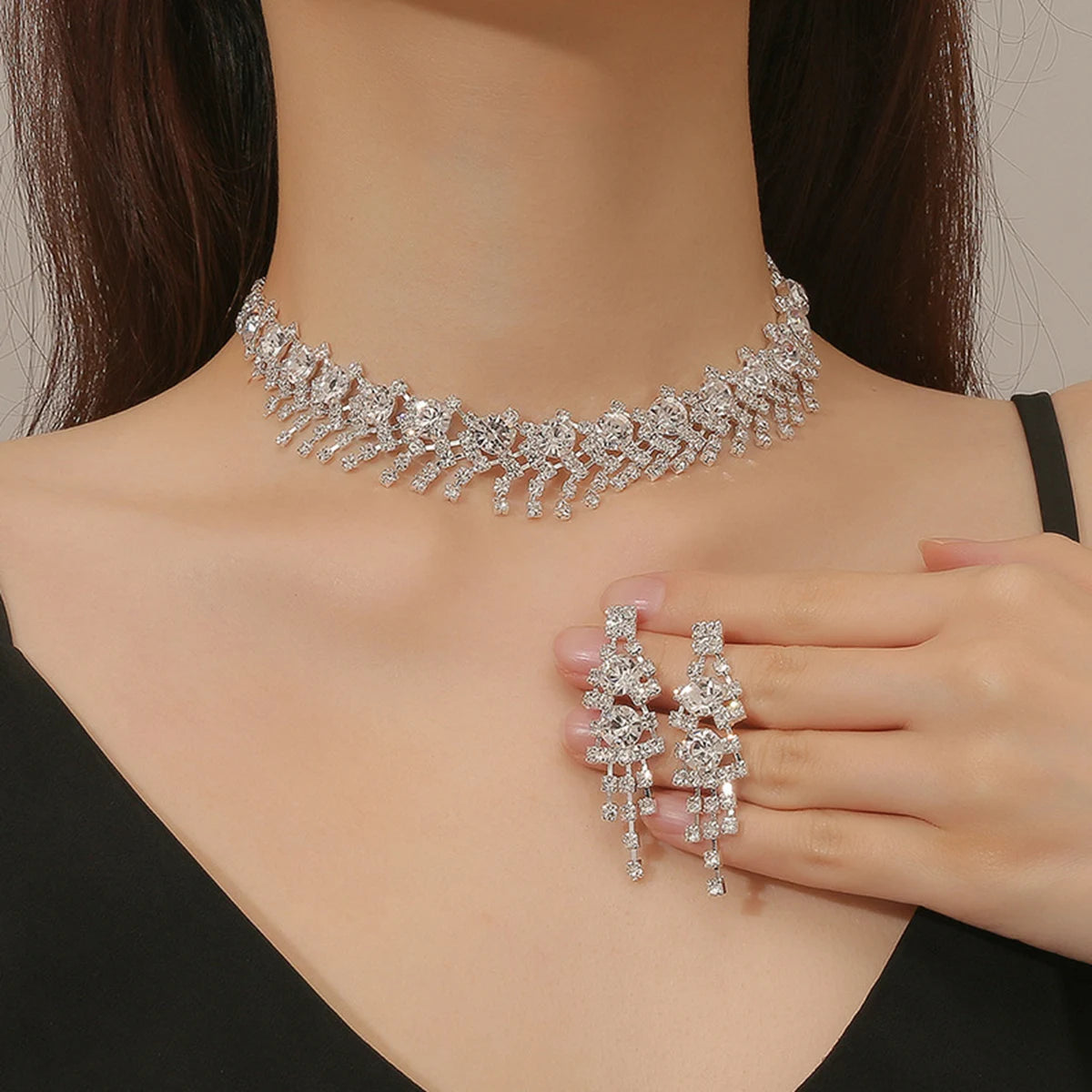 3-piece women's jewelry set with rhinestone earrings and necklace, featuring sparkling designs by 𝕄𝕔 𝕋𝕙𝕖 𝔹𝕝𝕒𝕔𝕜 𝔻𝕚𝕒�
