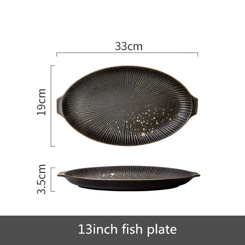 Black porcelain dinner plate with gilt rim from 𝕄𝕔 𝕋𝕙𝕖 𝔹𝕝𝕒𝕔𝕜 𝔻𝕚𝕒𝕞𝕠𝕟