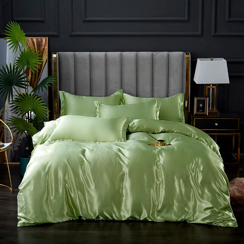 3-piece silky satin duvet cover set from 𝕄𝕔 𝕋𝕙𝕖 𝔹𝕝𝕒𝕔𝕜 𝔻𝕚𝕒𝕞𝕠𝕟