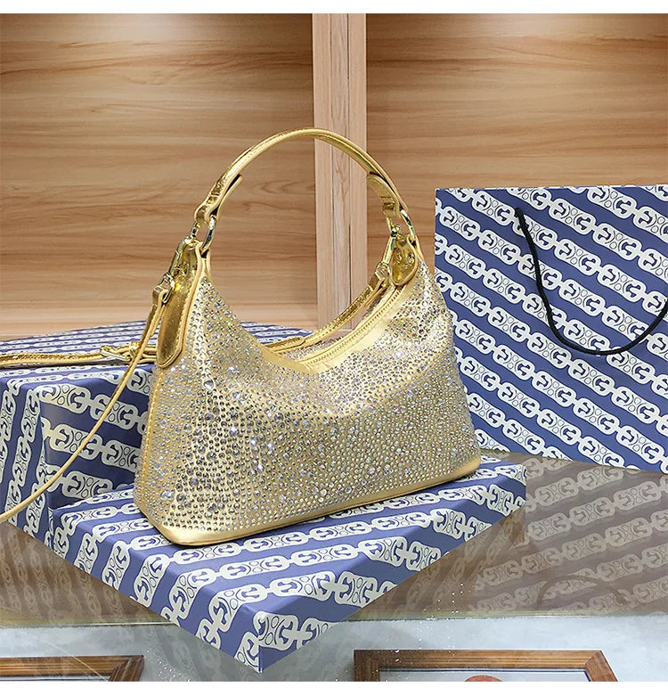 Women’s shiny evening handbag by 𝕄𝕔 𝕋𝕙𝕖 𝔹𝕝𝕒𝕔𝕜 𝔻𝕚𝕒𝕞𝕠𝕟�
