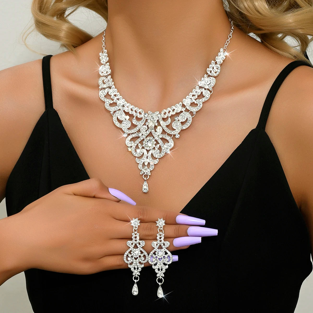 Design sense palace style jewelry set by 𝕄𝕔 𝕋𝕙𝕖 𝔹𝕝𝕒𝕔𝕜 𝔻𝕚𝕒𝕞𝕠𝕟�