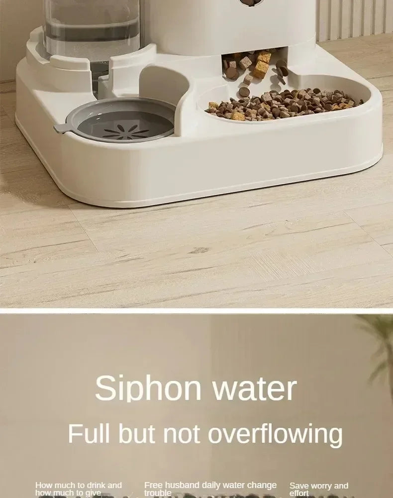 MC THE BLACK DIAMOND pet food bowl with built-in water fountain, automatic feeder for pets, in a sleek, modern design.