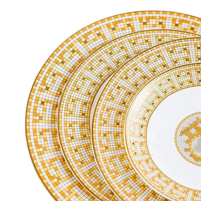 European light luxury style bone china tableware set by 𝕄𝕔 𝕋𝕙𝕖 𝔹𝕝𝕒𝕔𝕜 𝔻𝕚𝕒𝕞𝕠�