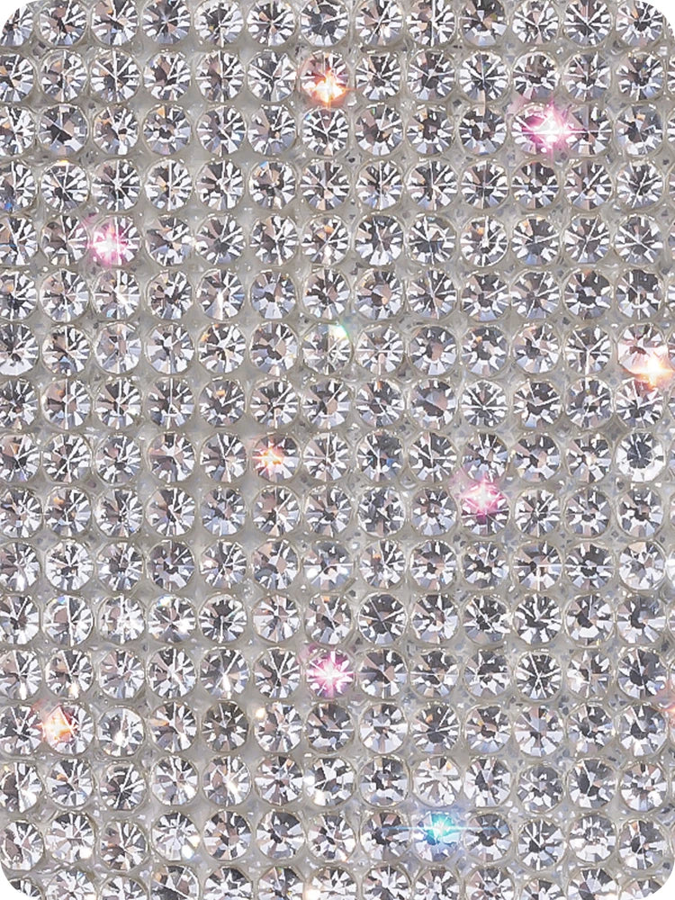 Luxury diamond evening bag by 𝕄𝕔 𝕋𝕙𝕖 𝔹𝕝𝕒𝕔𝕜 𝔻𝕚𝕒𝕞𝕠𝕟𝕕