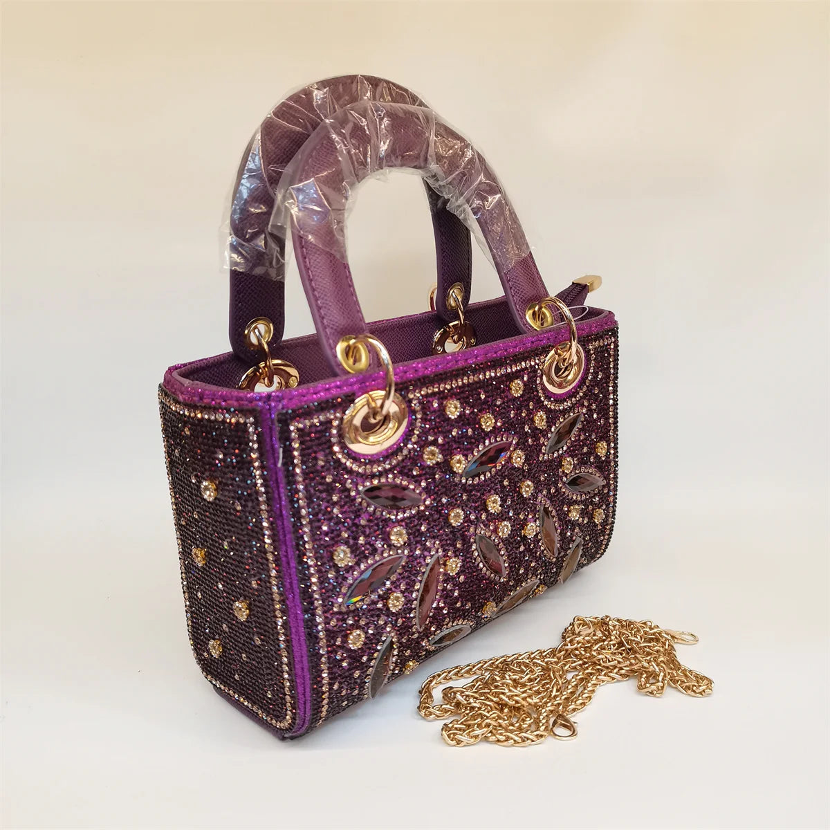 MC THE BLACK DIAMOND rhinestone evening clutch handbag with long chain, embellished casual bag for women, stylish and fashionable.