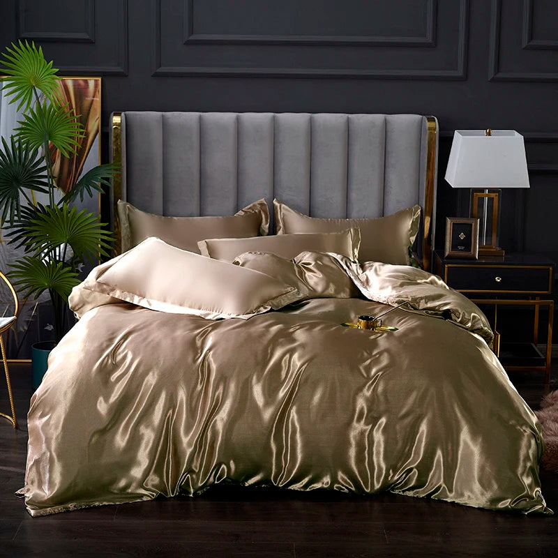 Queen and king size comforter cover from 𝕄𝕔 𝕋𝕙𝕖 𝔹𝕝𝕒𝕔𝕜 𝔻𝕚𝕒𝕞𝕠𝕟