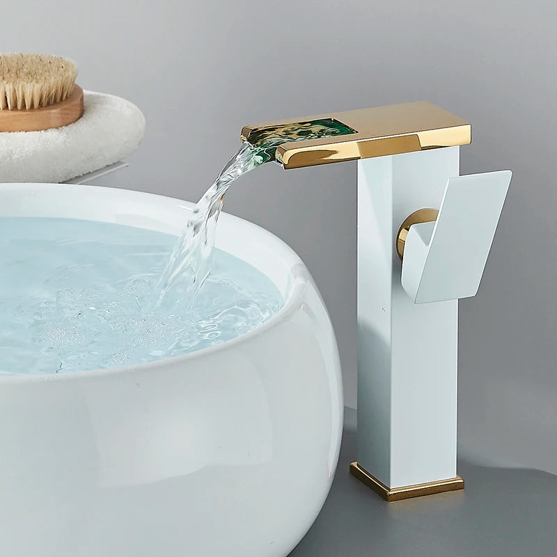 Luxury MC THE BLACK DIAMOND LED black bath basin faucet with single handle for hot and cold water, producing electricity.