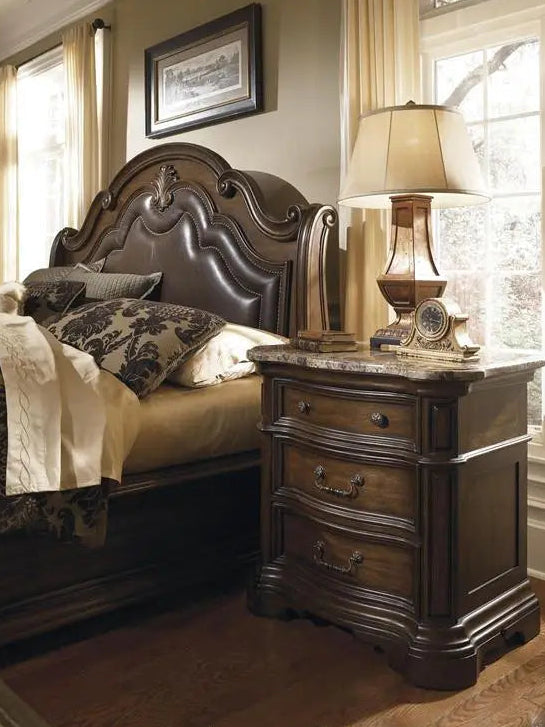 Luxury king size bedroom set by 𝕄𝕔 𝕋𝕙𝕖 𝔹𝕝𝕒𝕔𝕜 𝔻𝕚𝕒𝕞𝕠𝕟�